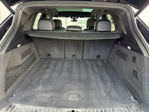 Used 2020 Porsche Cayenne E-Hybrid image 14