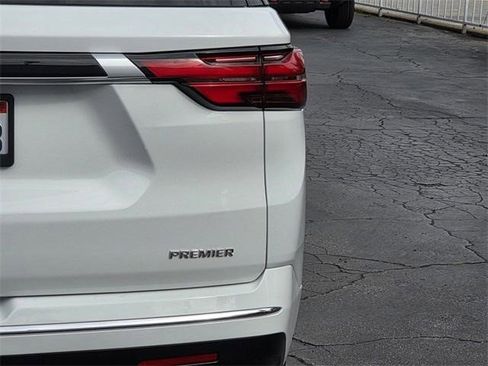 Certified 2023 Chevrolet Traverse Premier w/ LPO, Floor Liner Package image 5