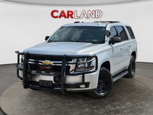 Used 2019 Chevrolet Tahoe 2WD w/ Remote Keyless Entry Package image 2