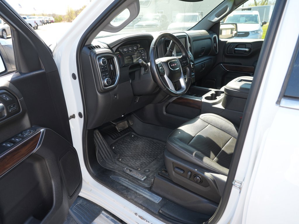 Used 2022 GMC Sierra 1500 SLT w/ SLT Premium Package AWD/4WD image 13