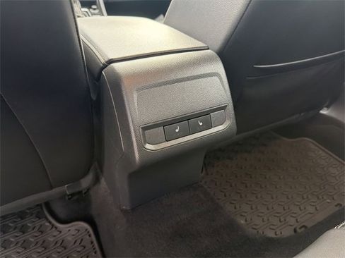 Used 2021 Volkswagen Jetta SE image 22