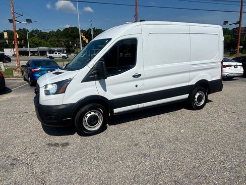 Used 2020 Ford Transit 250 Medium Roof w/ Load Area Protection Package RWD image 18