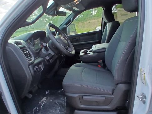 New 2026 RAM 2500 Tradesman AWD/4WD image 10