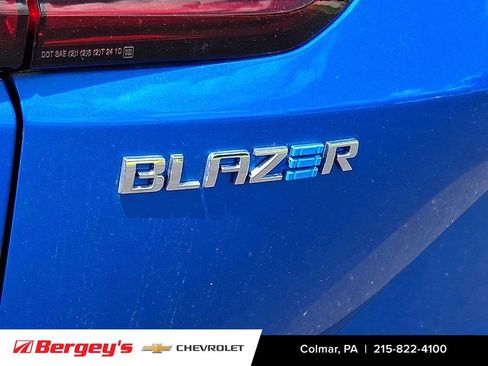 New 2025 Chevrolet Blazer EV LT image 21