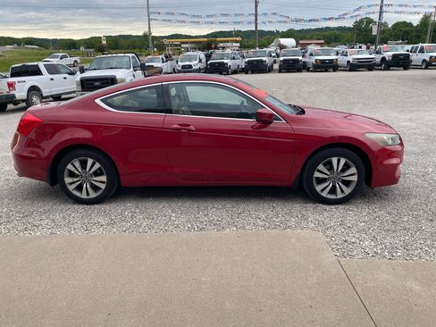 Used 2011 Honda Accord EX-L image 2
