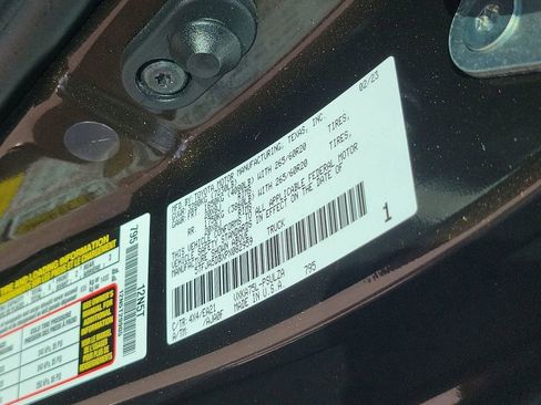 Used 2023 Toyota Tundra Limited image 45