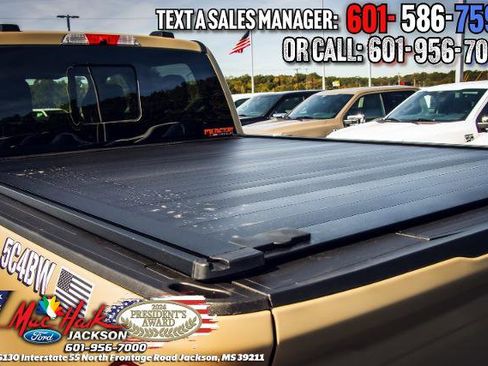 New 2026 Ford F250 Lariat w/ Black Appearance Package image 7