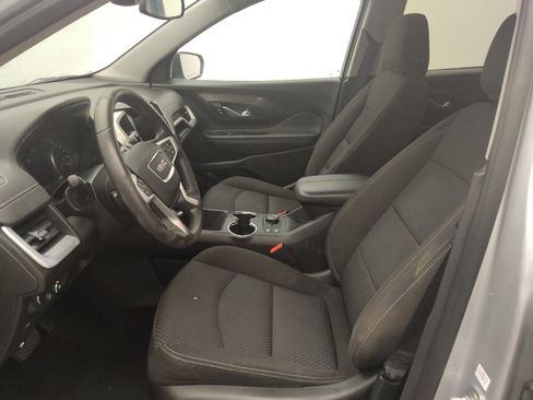 Used 2022 GMC Terrain SLE w/ Driver Convenience Package FWD image 17