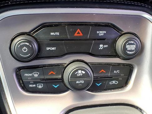 Used 2021 Dodge Challenger SXT image 20