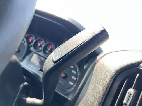 Used 2021 Chevrolet Silverado 1500 Custom Trail Boss w/ LPO, Dark Essentials Package image 16