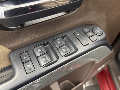 Used 2017 Chevrolet Silverado 1500 LTZ Z71 w/ LTZ Plus Package image 36