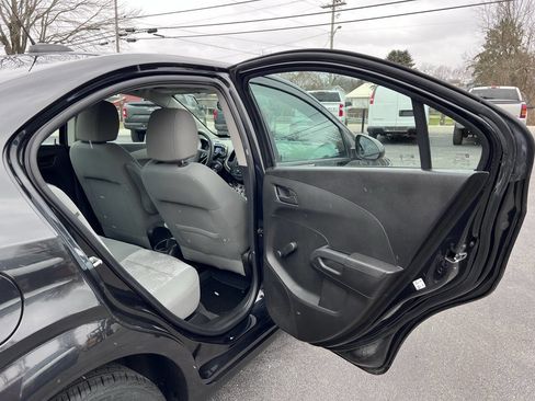 Used 2015 Chevrolet Sonic LS image 20