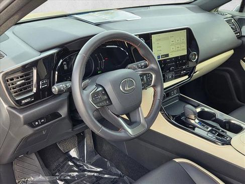Used 2024 Lexus NX 350 AWD image 10