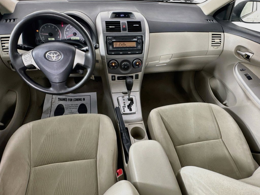 Used 2012 Toyota Corolla LE FWD image 24