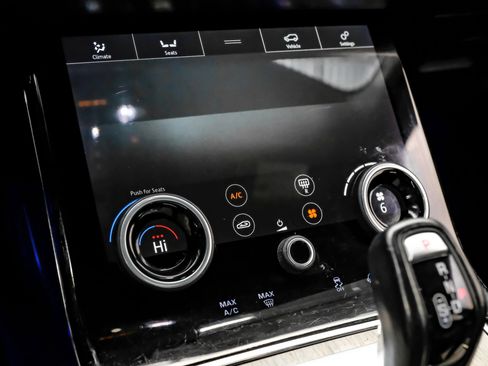 Used 2020 Land Rover Range Rover Evoque R-Dynamic SE image 40