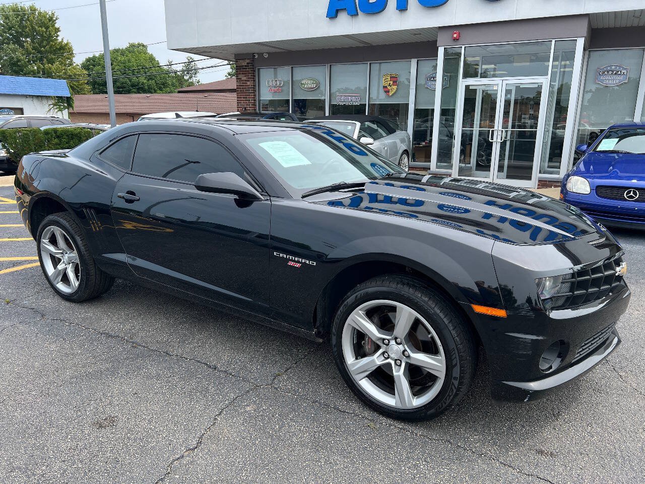 Used 2010 Chevrolet Camaro SS w/ RS Package RWD image 4