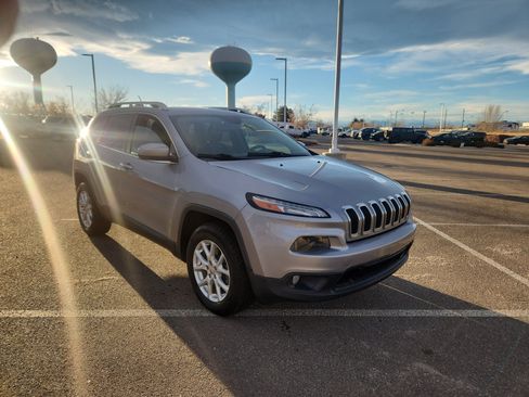 Used 2014 Jeep Cherokee Latitude image 8