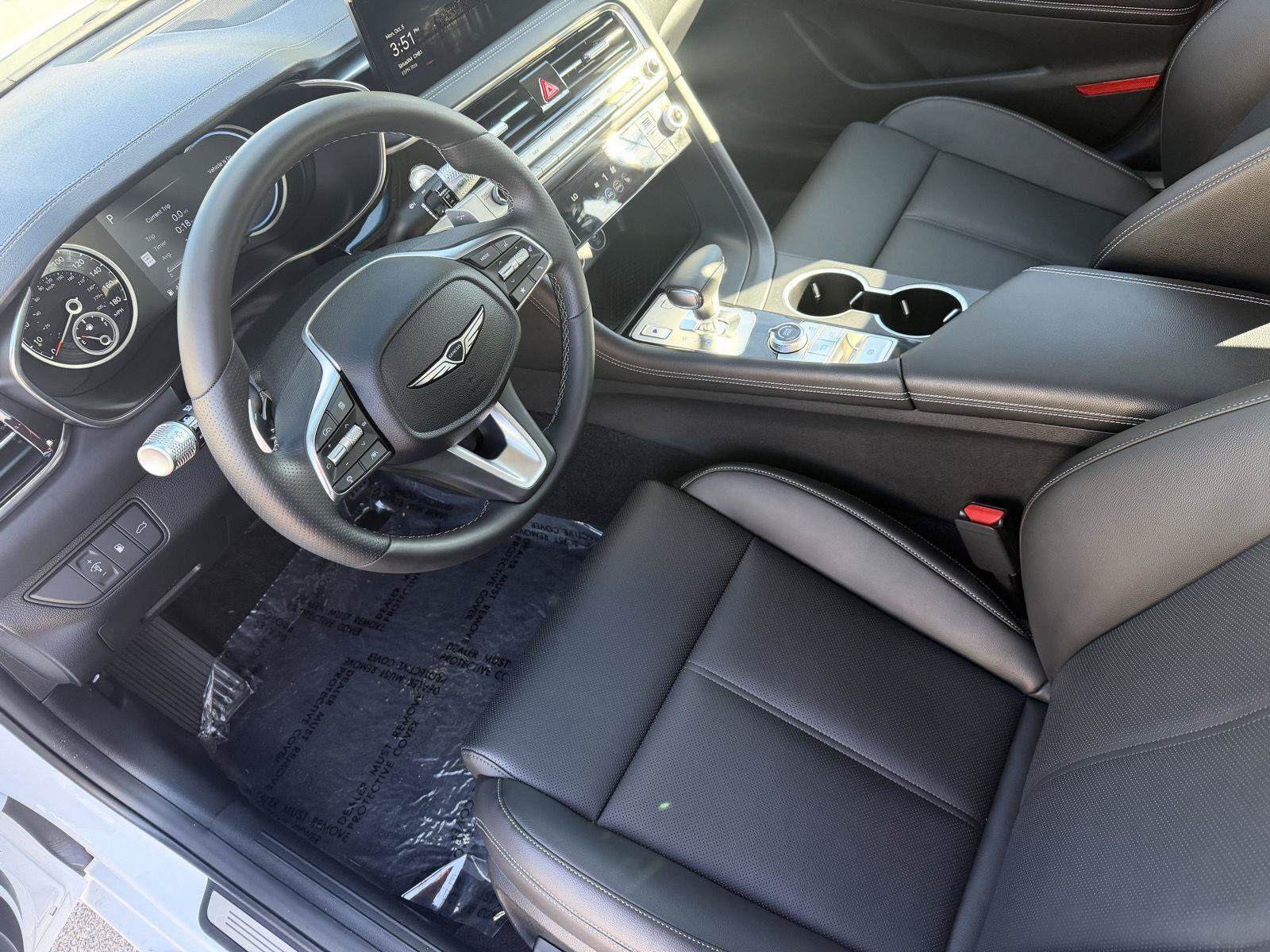 Used 2026 Genesis G70 2.5T RWD image 10