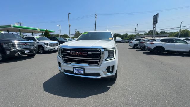 Certified 2021 GMC Yukon SLT w/ SLT Premium Package AWD/4WD image 3