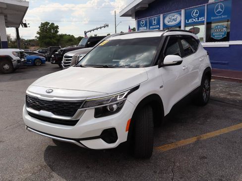 Used 2021 Kia Seltos S AWD/4WD image 7