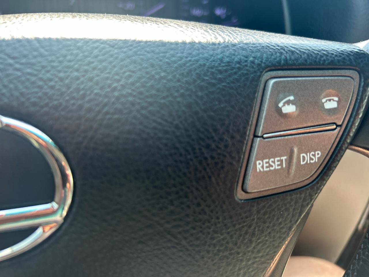 Used 2011 Lexus LS 460 w/ Comfort Pkg RWD image 25