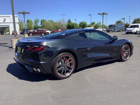 Used 2023 Chevrolet Corvette Stingray Premium Cpe image 27