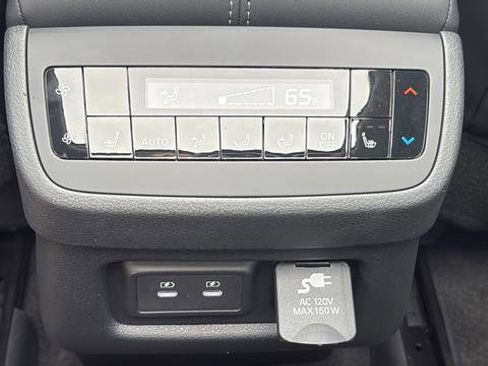 New 2026 Nissan Pathfinder Platinum AWD/4WD image 33