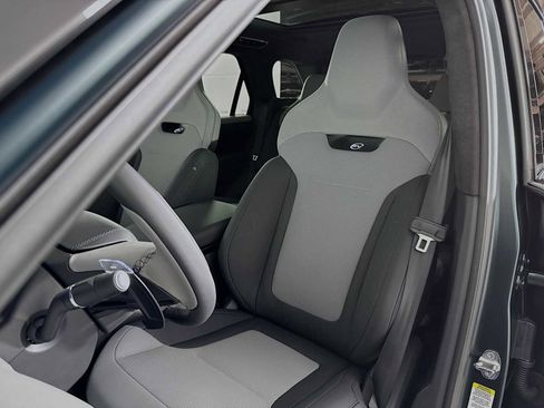 New 2026 Land Rover Range Rover Sport SV AWD/4WD image 11