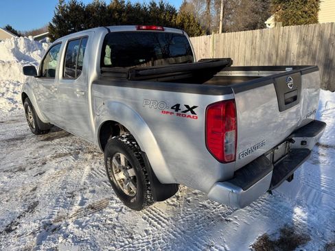 Used 2010 Nissan Frontier PRO-4X w/ Pro-4x Value Truck Pkg image 6
