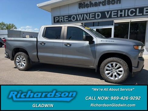 Used 2021 Chevrolet Silverado 1500 Custom AWD/4WD image 1