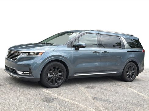 Used 2023 Kia Carnival SX Prestige FWD image 23
