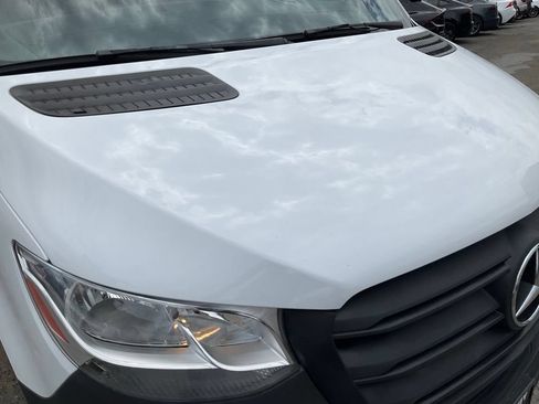Used 2022 Mercedes-Benz Sprinter 2500 image 47