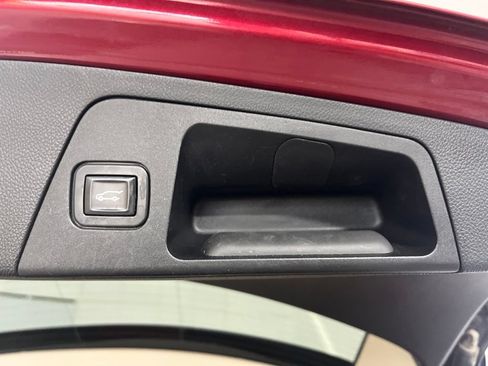 Used 2017 Buick Envision Preferred AWD/4WD image 14