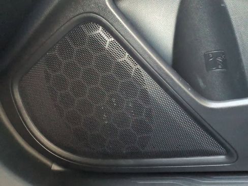 Certified 2023 Subaru Outback Premium image 30