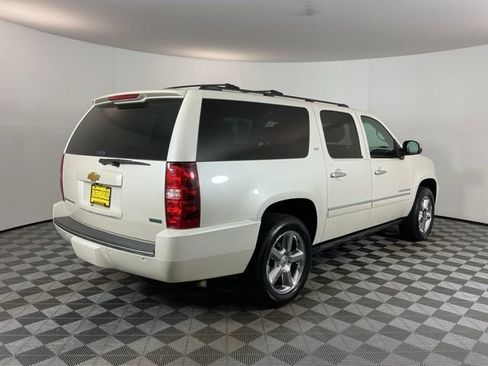 Used 2012 Chevrolet Suburban LTZ AWD/4WD image 4
