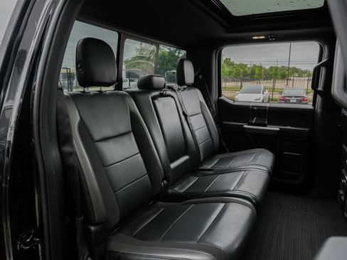 Used 2019 Ford F150 Raptor w/ Equipment Group 802A Luxury AWD/4WD image 40