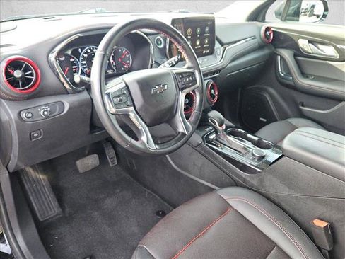 Used 2024 Chevrolet Blazer RS w/ Enhanced Convenience Package image 10