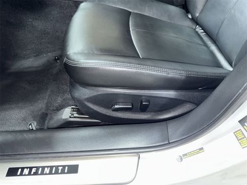 Used 2017 INFINITI Q50 3.0t Premium w/ 3.0T Premium Plus Package image 23