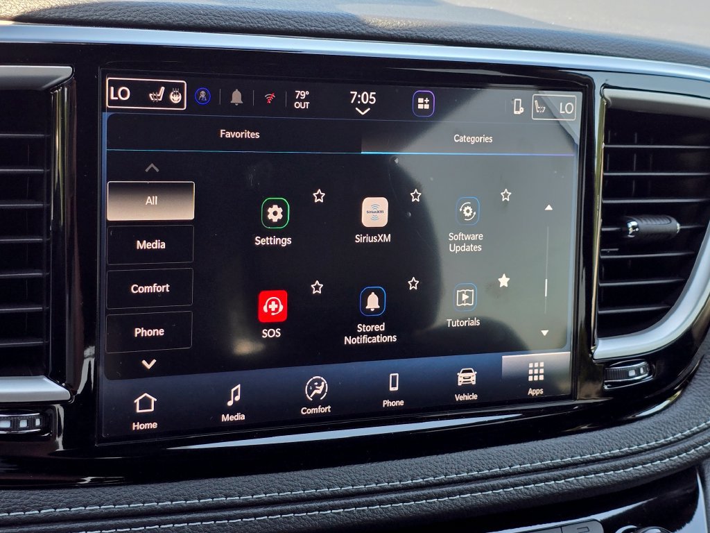 New 2027 Chrysler Pacifica Select FWD image 33