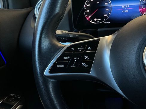 Used 2025 Mercedes-Benz GLA 250 image 39