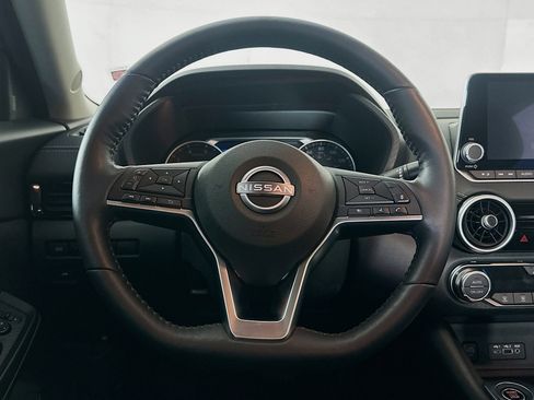 Used 2025 Nissan Sentra SV w/ All-Weather Package FWD image 17