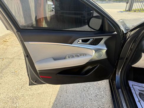 Used 2019 Genesis G70 2.0T Advanced w/ Elite Package image 16