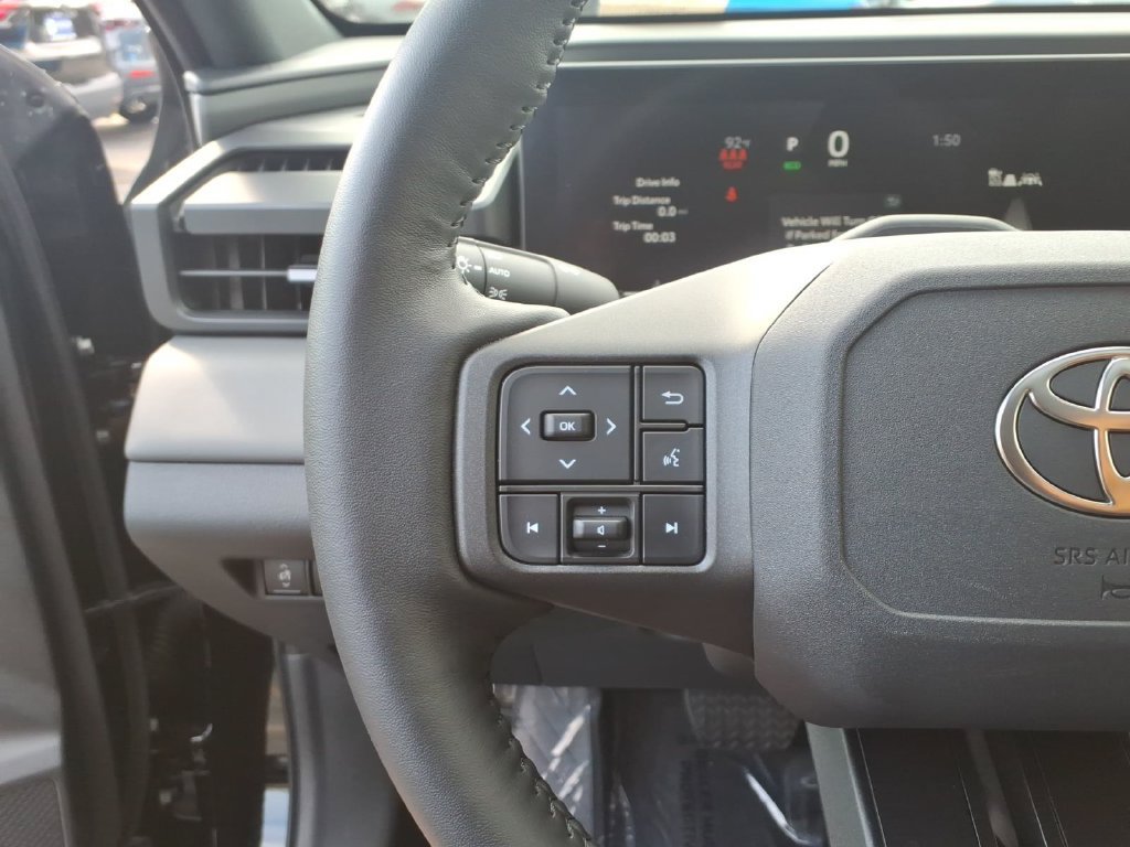 Used 2026 Toyota RAV4 XSE w/ Weather Package AWD/4WD image 28
