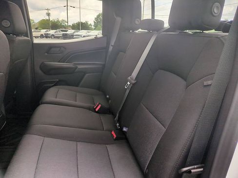 Used 2026 Chevrolet Colorado W/T w/ Advanced Trailering Package AWD/4WD image 28