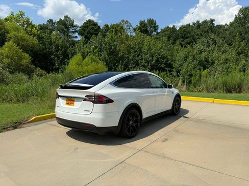Used 2016 Tesla Model X P90D AWD/4WD image 10