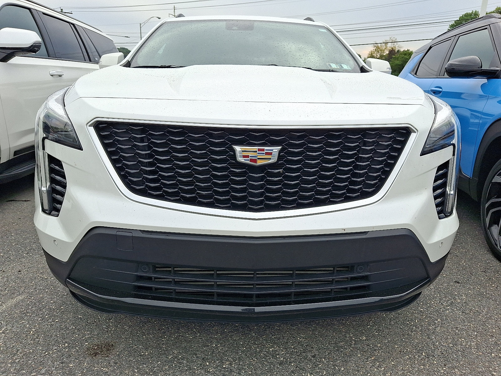 Certified 2023 Cadillac XT4 Sport AWD/4WD image 2