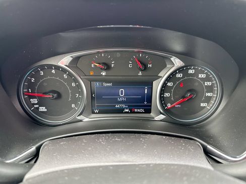 Used 2022 Chevrolet Equinox LT FWD image 15