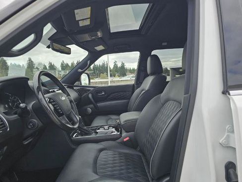 Certified 2024 INFINITI QX80 Sensory AWD/4WD image 18