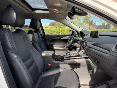 Used 2023 MAZDA CX-9 Touring image 22