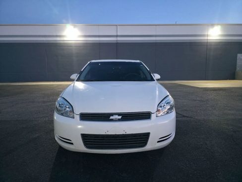 Used 2009 Chevrolet Impala Police FWD image 2